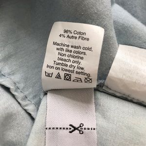 Madewell Tops - Madewell Chambray Top Madewell Tops - Madewell Chambray Top